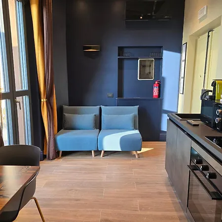 Train Station Holiday home Rome